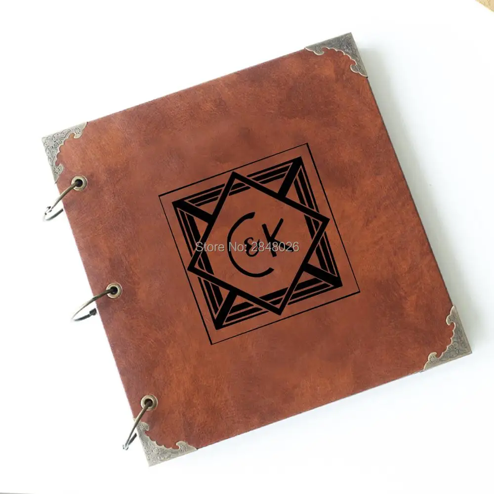 Álbum de fotos de cuero grabad - Monogram Custom Case reseña y precio