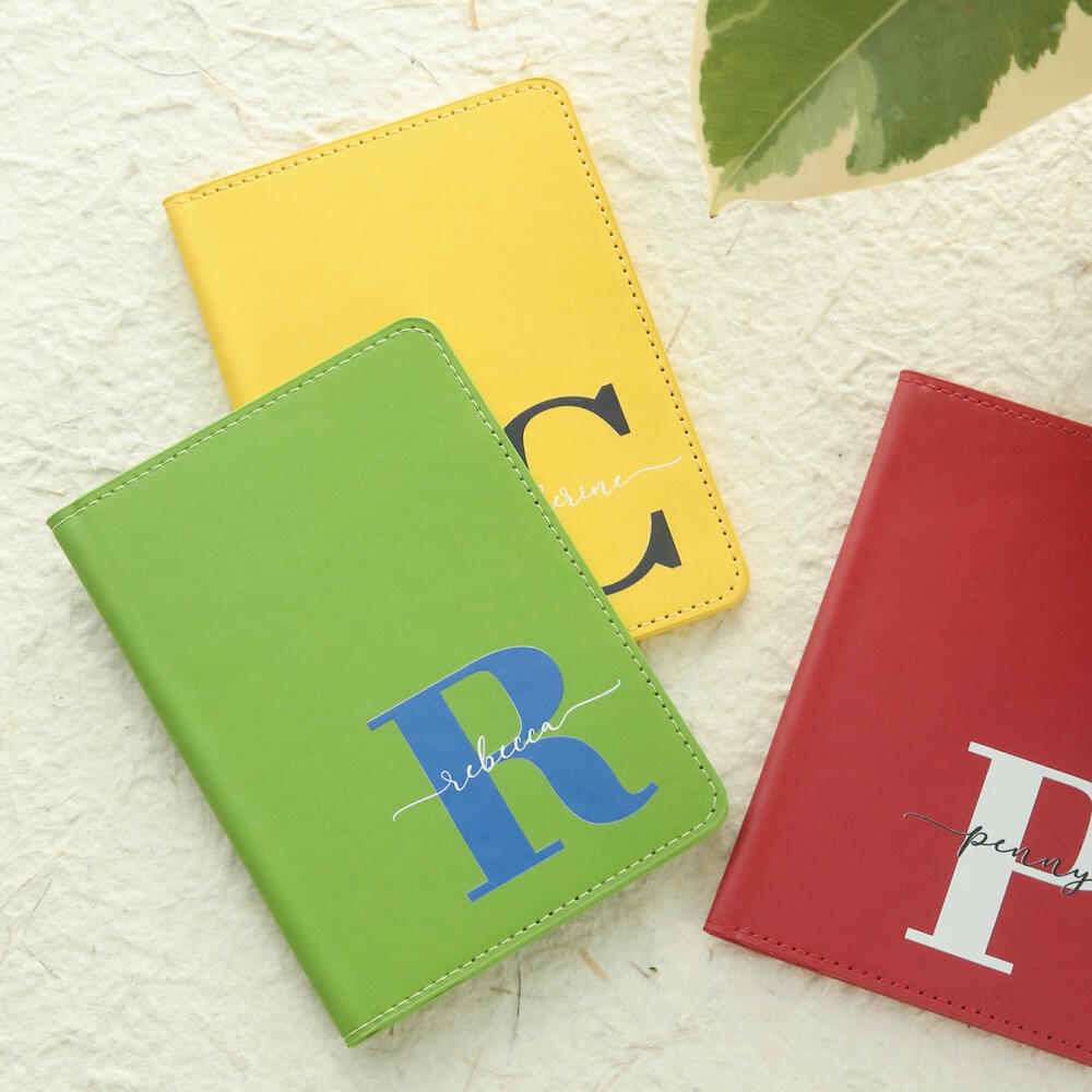Funda de Pasaporte Personaliza - Monogram Custom Case reseña y precio